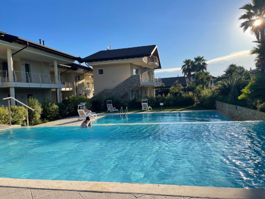 Sirmione Appartement Residenz Cesare Экстерьер фото